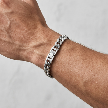 DVYNE Cuban Link Bracelet